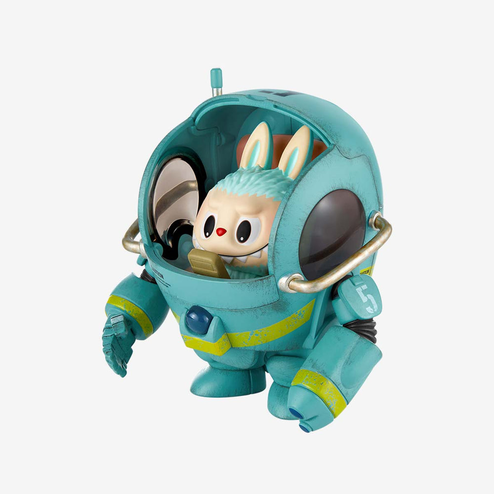 
                
                    Load image into Gallery viewer, THE MONSTERS  Kow Yokoyama Ma.k. Series
                
            