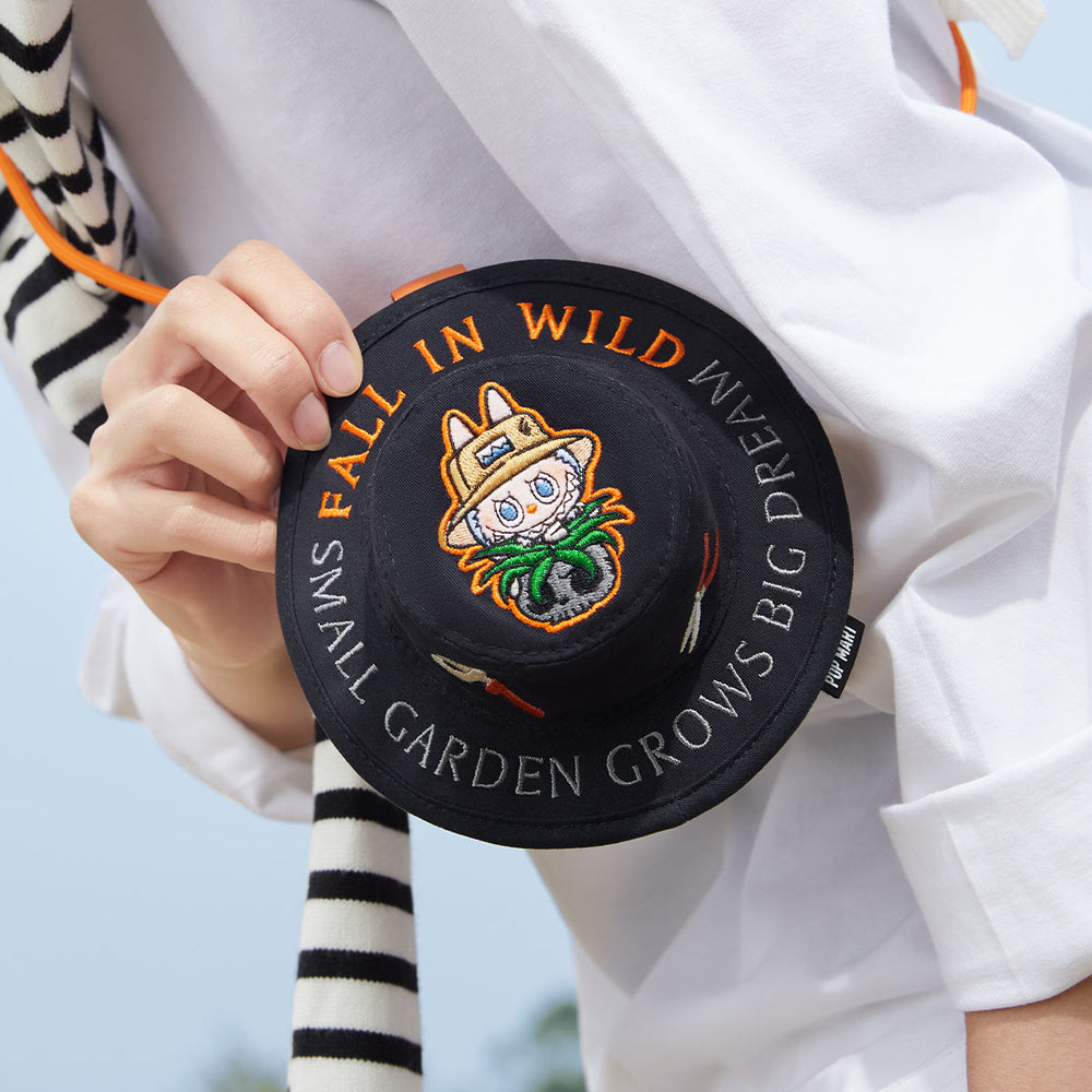 
                
                    Load image into Gallery viewer, POP MART The Monsters Fall in Wild Bucket Hat Mini Bag Blind Box
                
            