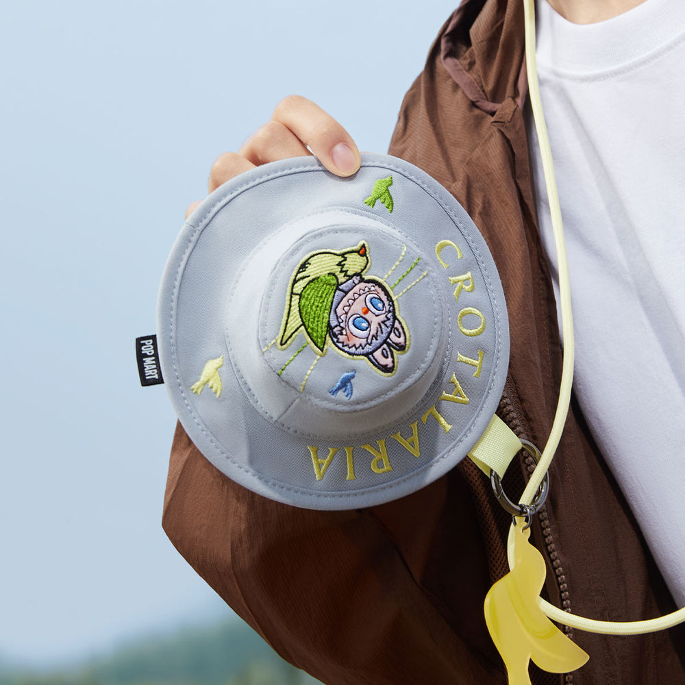 
                
                    Load image into Gallery viewer, POP MART The Monsters Fall in Wild Bucket Hat Mini Bag Blind Box
                
            