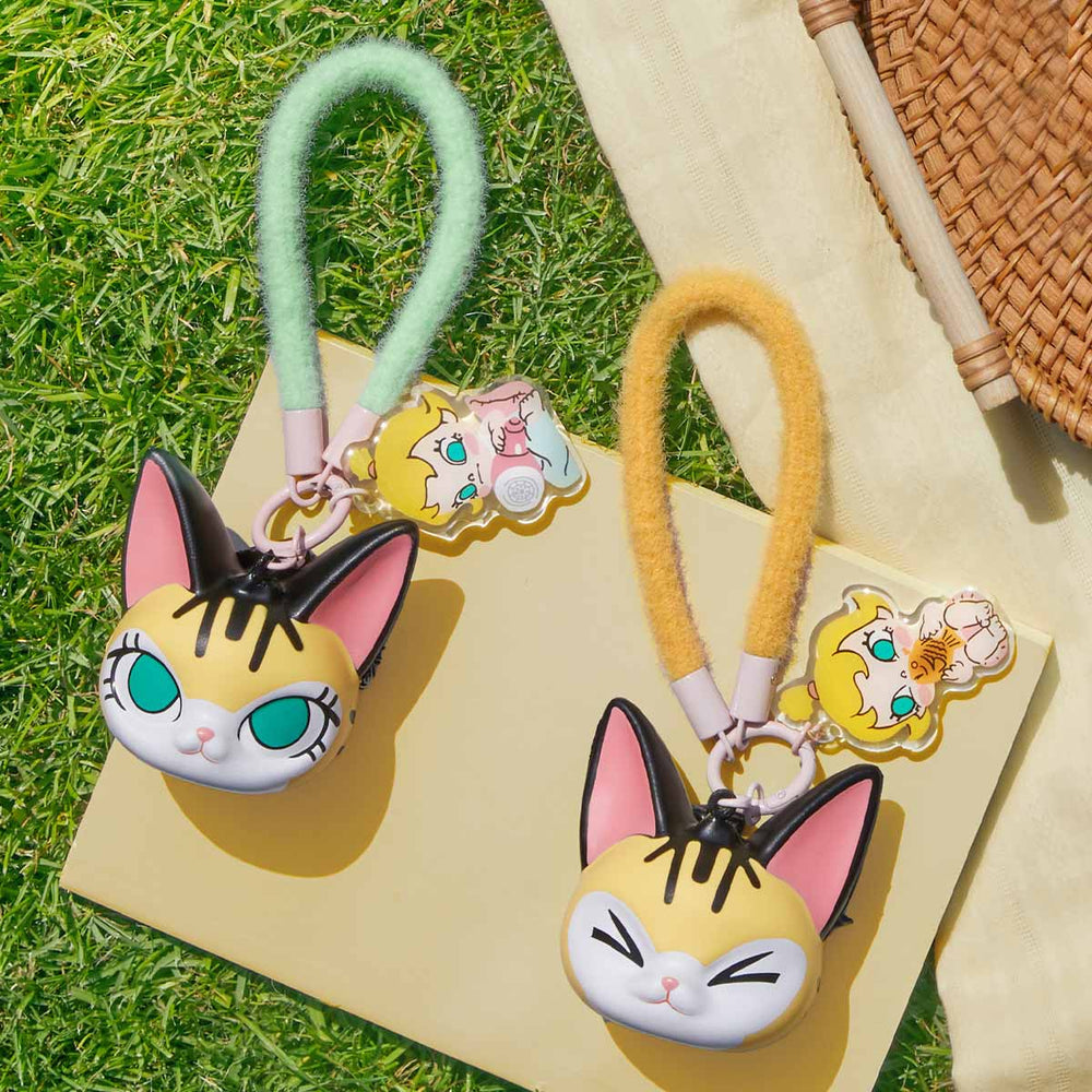 
                
                    Load image into Gallery viewer, Baby Molly &amp;amp; Baby Tabby Series-Squishy Pendant Blind Box
                
            