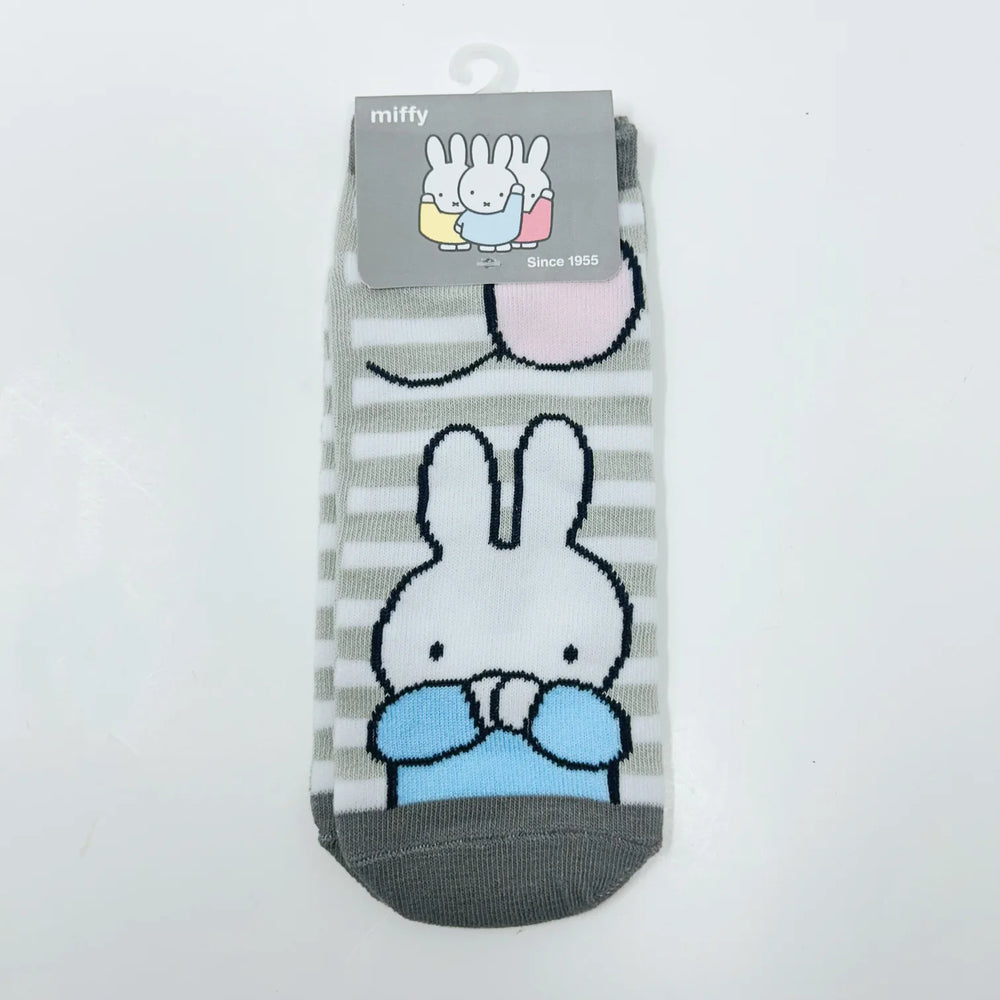 
                
                    Load image into Gallery viewer, Miffy Ankle Sock
                
            