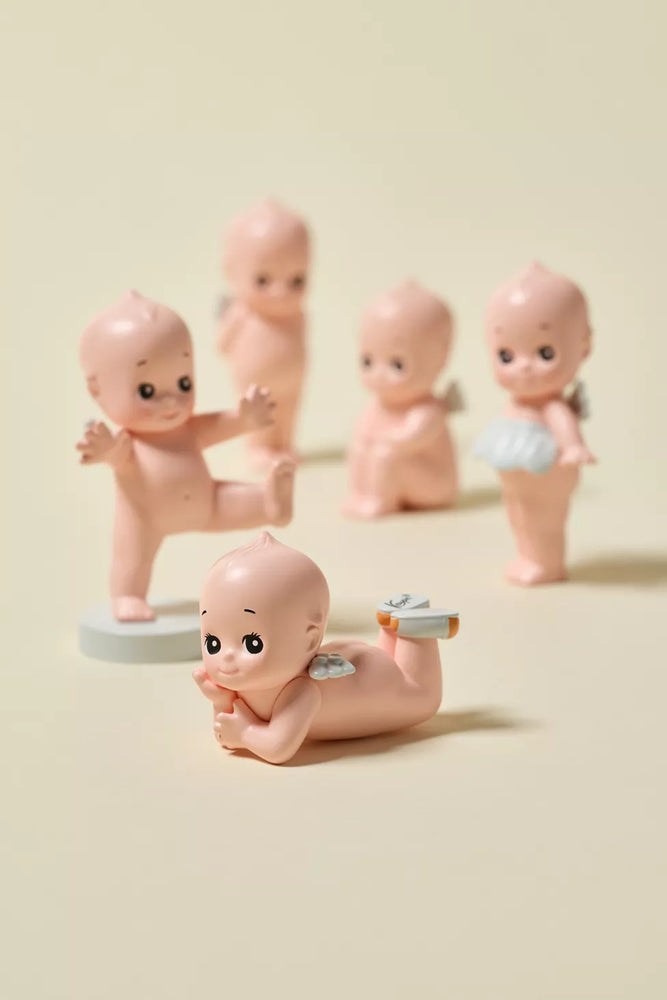 
                
                    Load image into Gallery viewer, Smoko Kewpie Blind Box Figure
                
            
