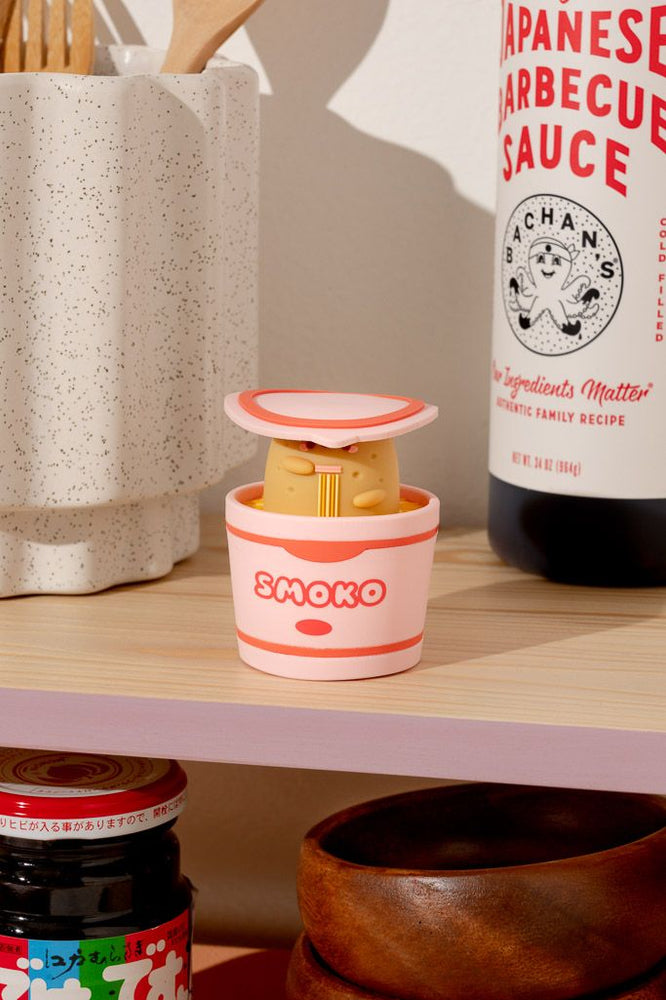 
                
                    Load image into Gallery viewer, Smoko Tayto Ramen Blind Box Figure
                
            