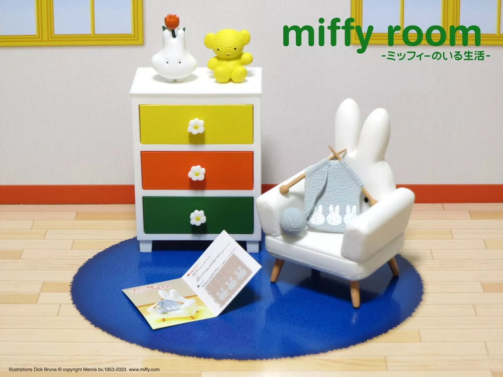 
                
                    Load image into Gallery viewer, Re-Ment Miniatures Rabbit Miffy Room Dollhouse Furniture Set
                
            