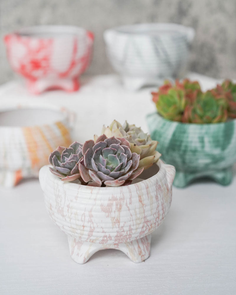 Rippled Marble Pot with Foot